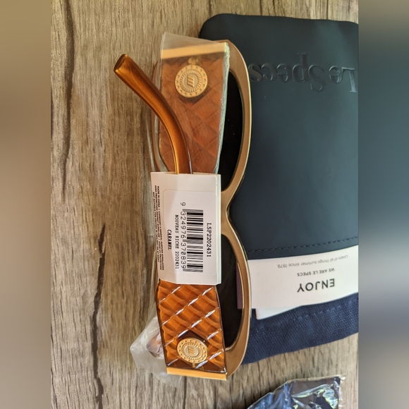 NWT Le Specs Nouveau Riche Caramel Sunglasses women - Picture 4 of 6